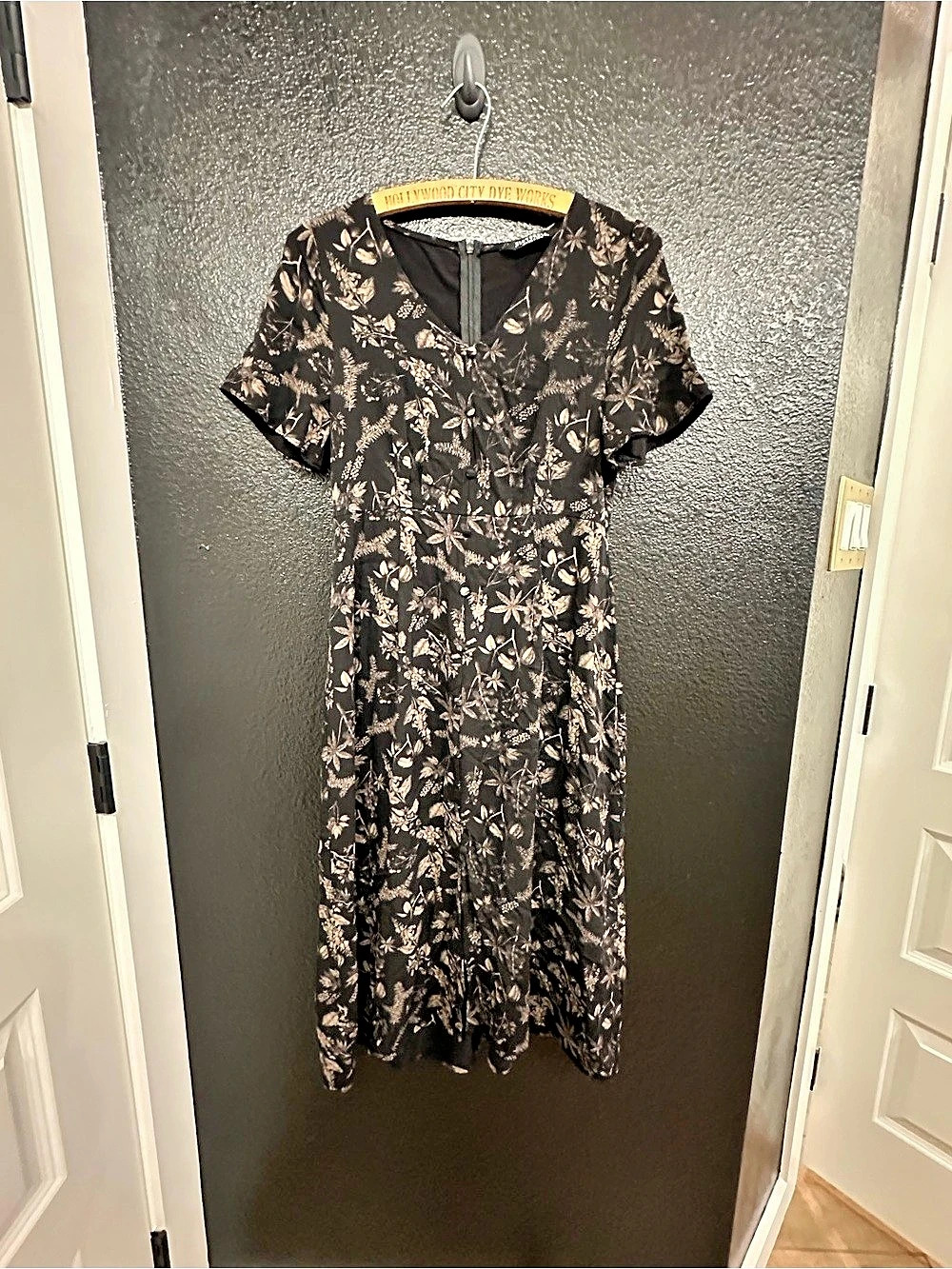 Disturbia Floral Midi Dress Black & Pink Size 4